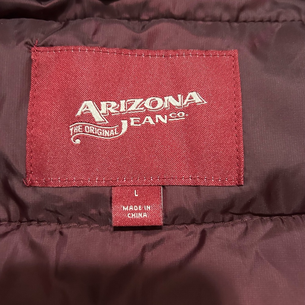 Mens Burgundy puffer vest